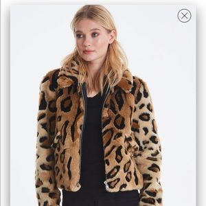 ICHI Fluffy Leopard Jacket